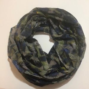 Infinity scarf. Blues and greens